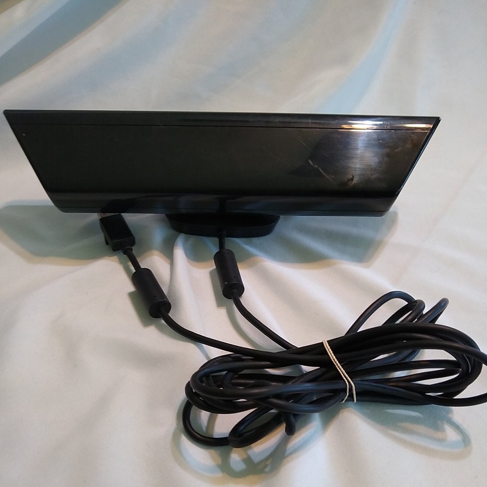 Microsoft Kinect Sensor for XBox 360