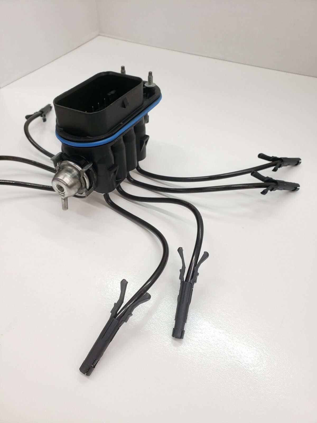 Central Port Fuel Spider Injector Injection for Chevy Pickup Truck V8 5.7L 5.0L