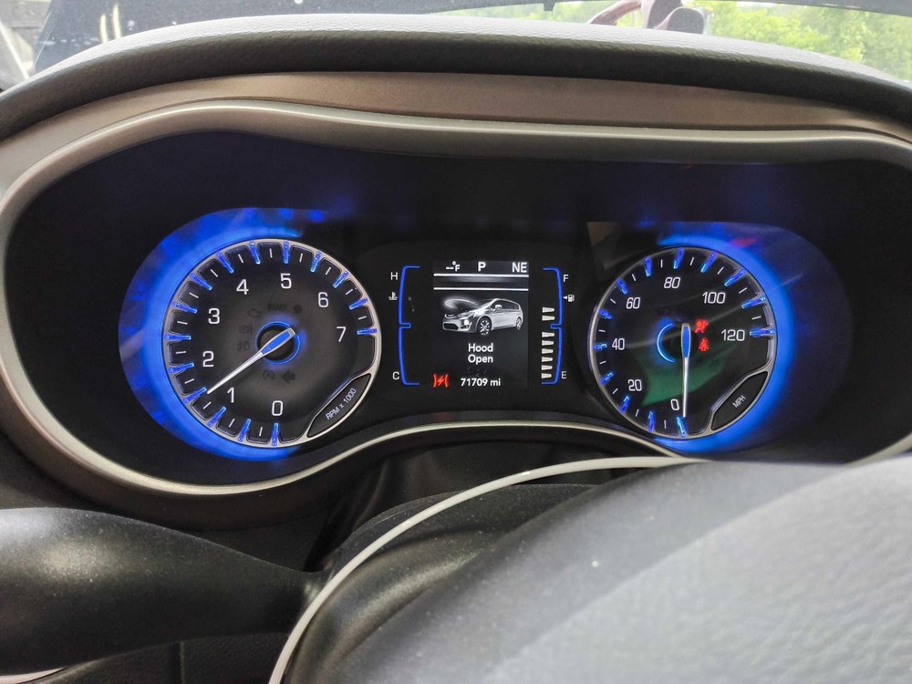 Used A/C Selector Switch fits: 2018 Chrysler Pacifica front 3 zone temperature c