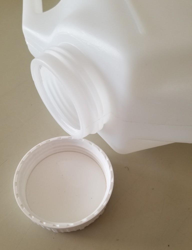 Vtg Igloo Large Refillable Water/Freeze Ice Container Insert. [E2 31]