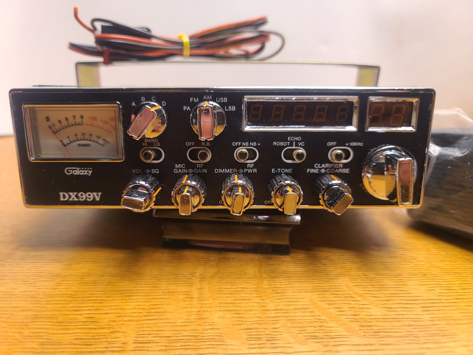 Galaxy DX99V CB Radio Transceiver AM/FM/USB/LSB SSB Export w/ Accessories