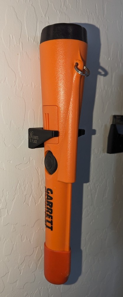 Wall Hanger Mount For Garrett AT Pro Pointer Metal Detector Pin Pointer