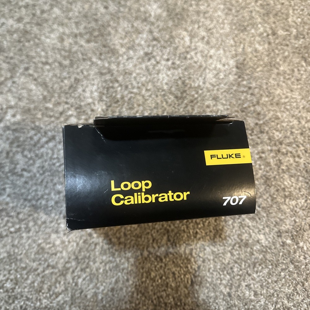 New Fluke 707 Current Loop Calibrator with Quick Click Knob.