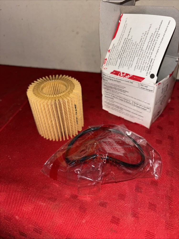 Genuine Toyota 04152-YZZA6 Replaceable Oil Filter Element