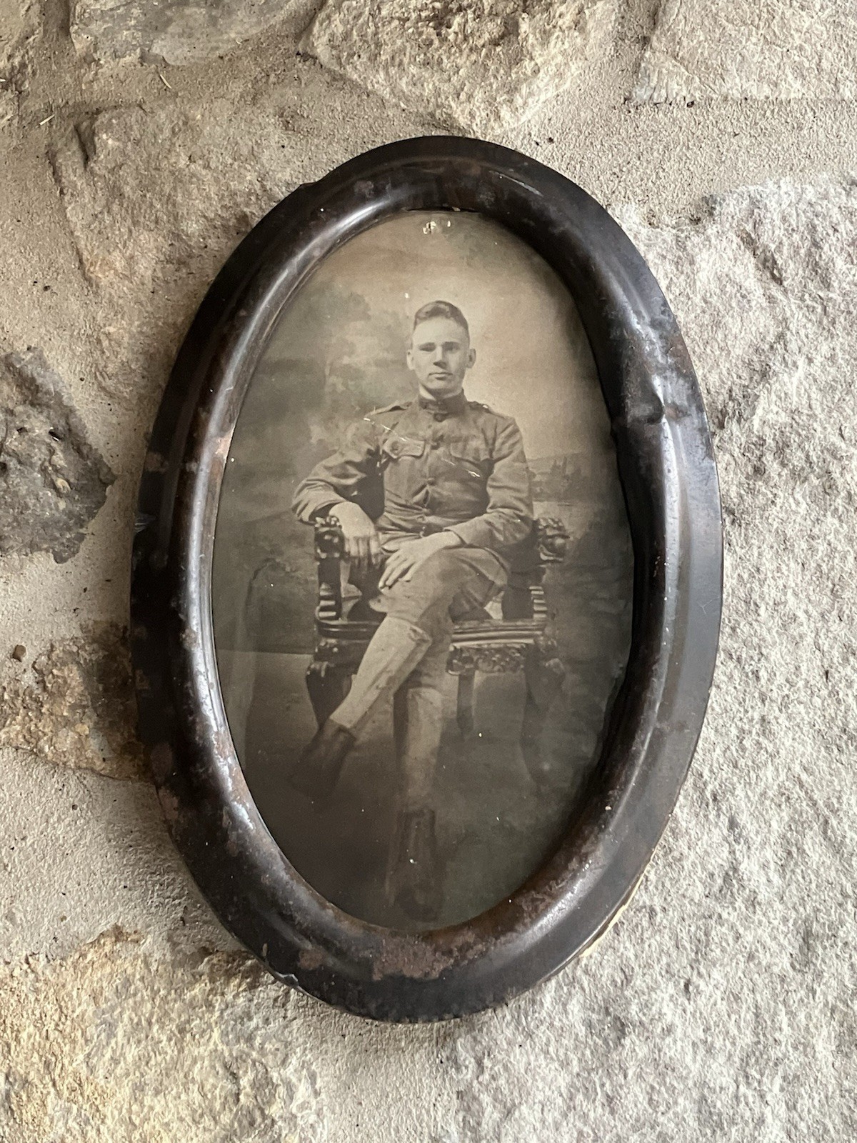 c.1914 -to- 1918 - WW1 Soldier's FRAMED Military Photograph - ORIGINAL