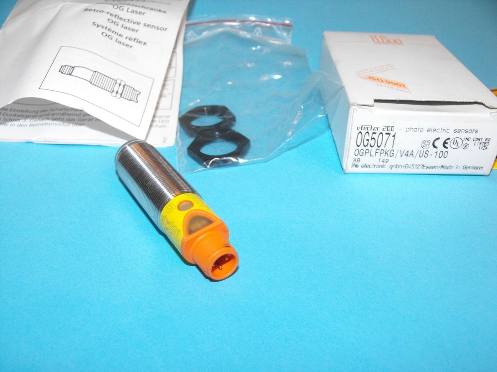IFM EFECTOR OG5071.OGPLFPKG/V4A/US-100.reflection light barrier.NEW.