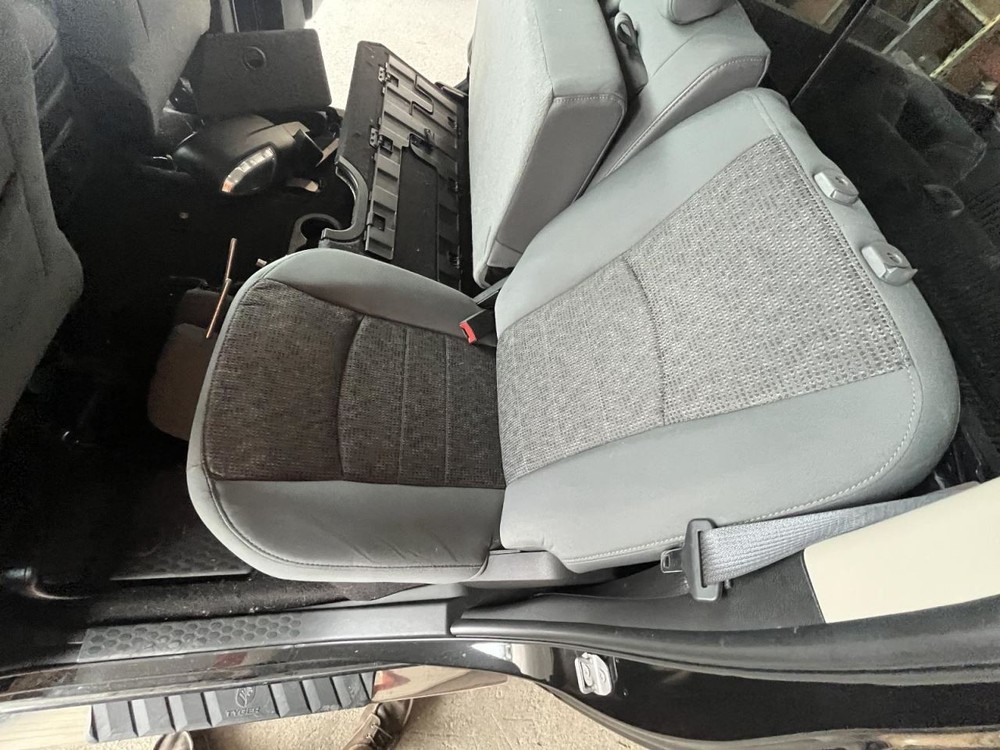 TDODR1500 2016 Glove Box 68598