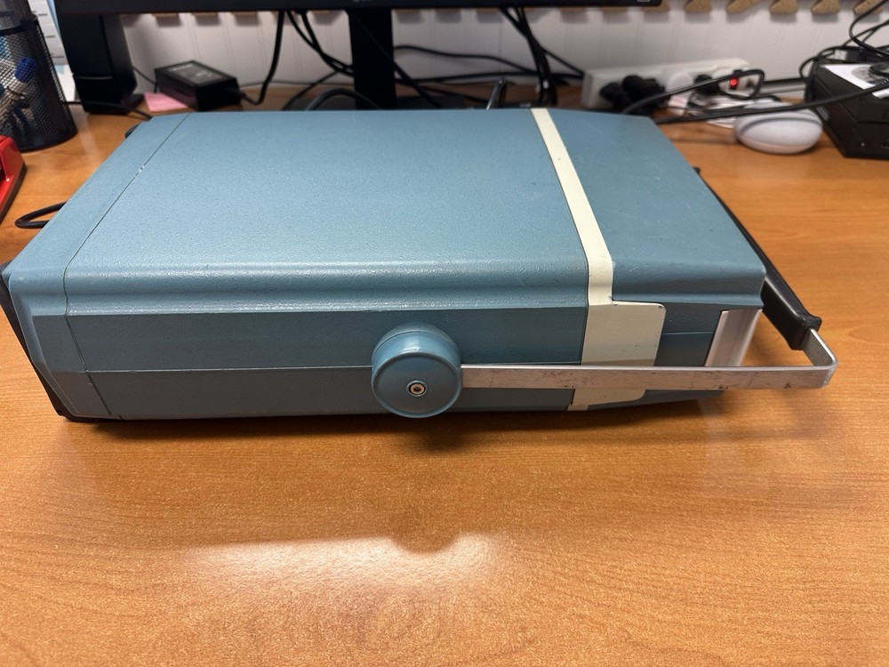 Tektronix 1503B Metallic TDR Cable Tester - Read full description