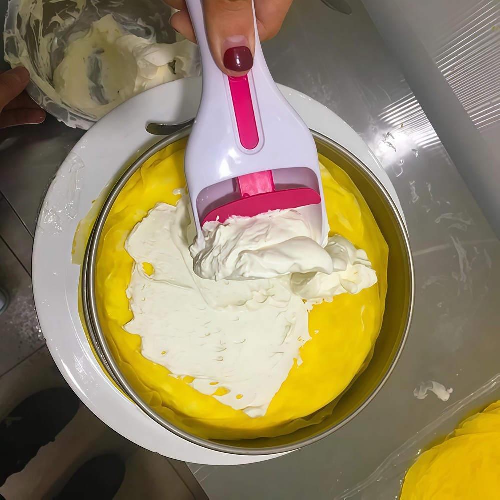 1pcs Cake Batter Distribution Scoop, One-Touch Sliding Button Dispenses Batte...