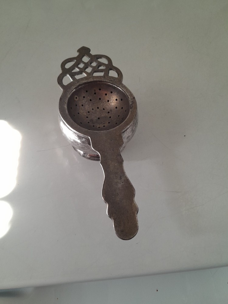 Vintage Silverplate Tea Strainer And Drip Bowl