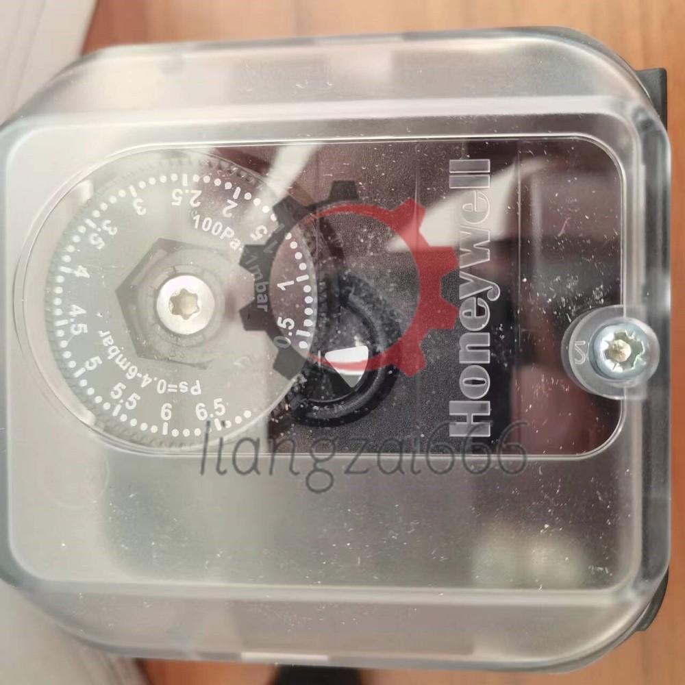 1PCS NEW Krom schroder pressure switch DG6U-3
