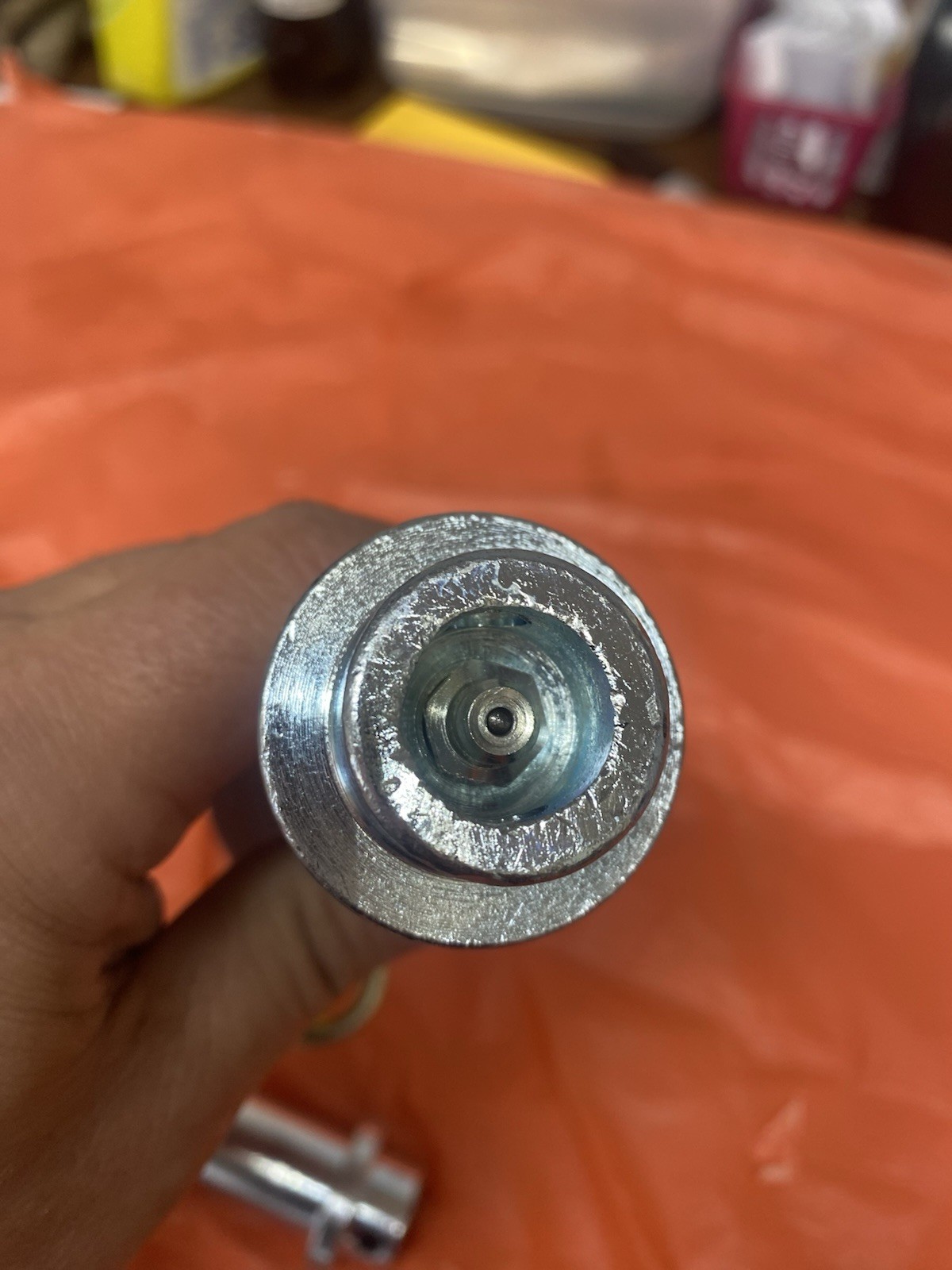 25 Mm Pins For One Ton China Excavator Greasable Bucket Thumb