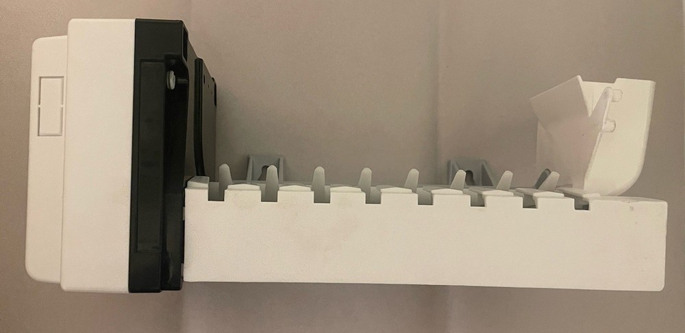 W10882923 CM Replacement Refrigerator Icemaker Assembly