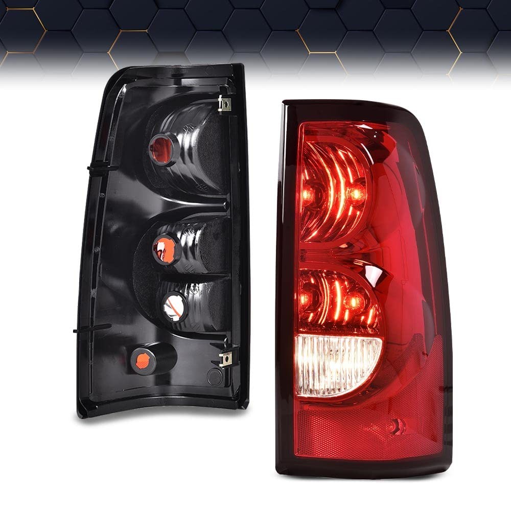 Tail Light Right Passenger Side Chevy Silverado 2003-2006 Rear Light Assembly