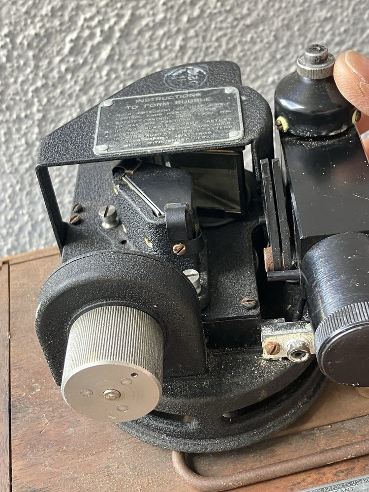 Vintage Sextant Model A-10 US Army Air Forces