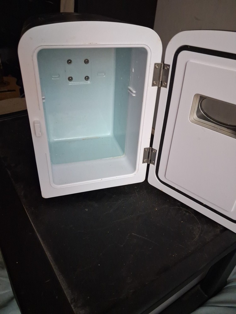 mini fridge refrigerator used