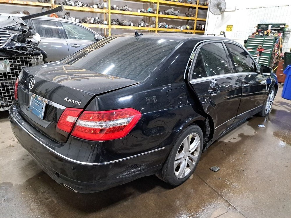 2010 E350 Display Screen Sku#4256601