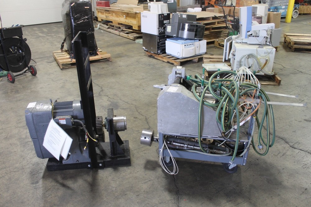 PLASTIC EXTRUDING  Extruder for Plastic
