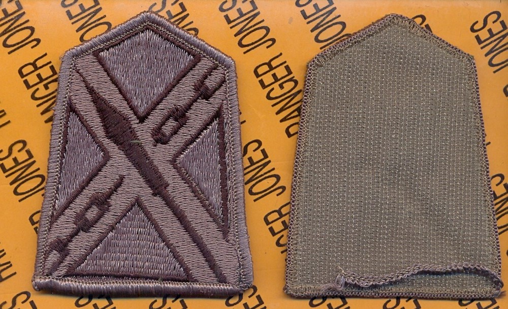 Virginia National Guard ARNG ACU w/ Hook patch m/e