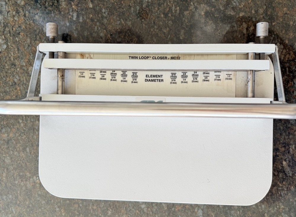 GBC MC12 Manual Twin Loop Closer Wire Binder