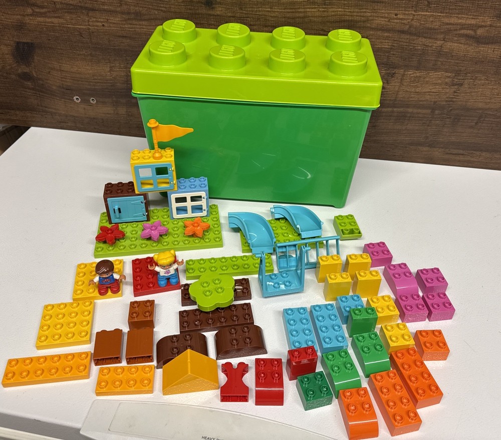 LEGO Storage 8 Stud Brick Stackable Box  Container 14x7x6 Lot Bricks Minifigures
