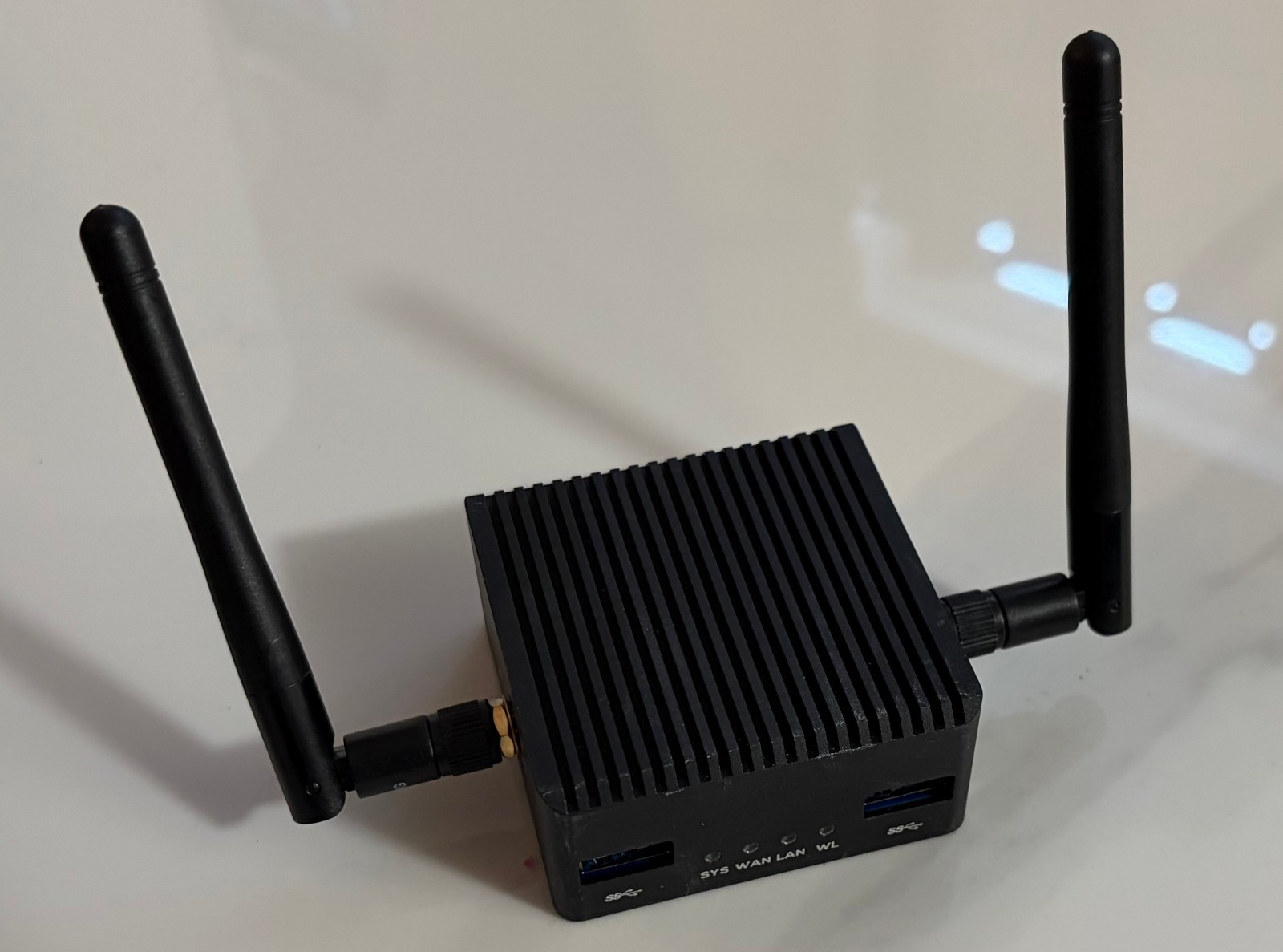 Friendly Elec NanoPi R5C Development Board w/ case - 4GB / 32GB + WIFI + Power