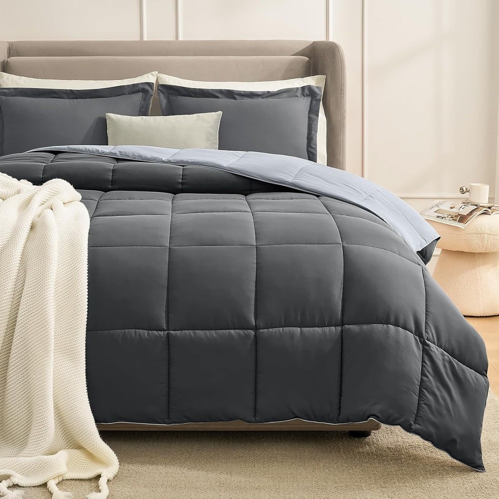 Luxurious Lightweight Grey/Light Gray Reversible Comforter Set - Queen Size