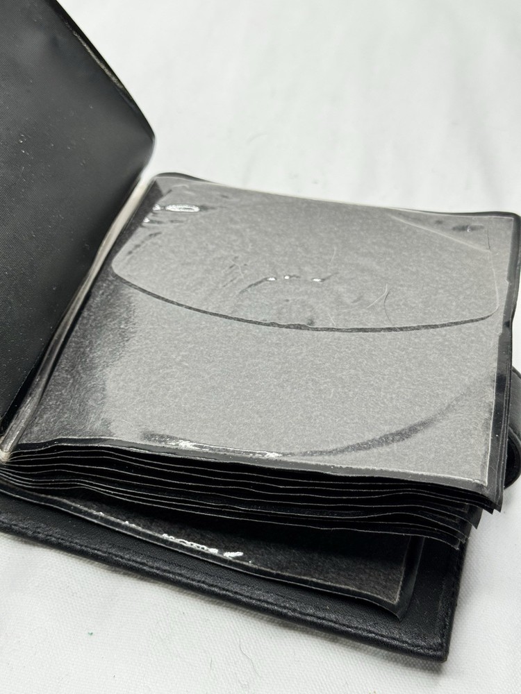 Eddie Bauer Black Leather 10 Disc CD Case Tab Closure