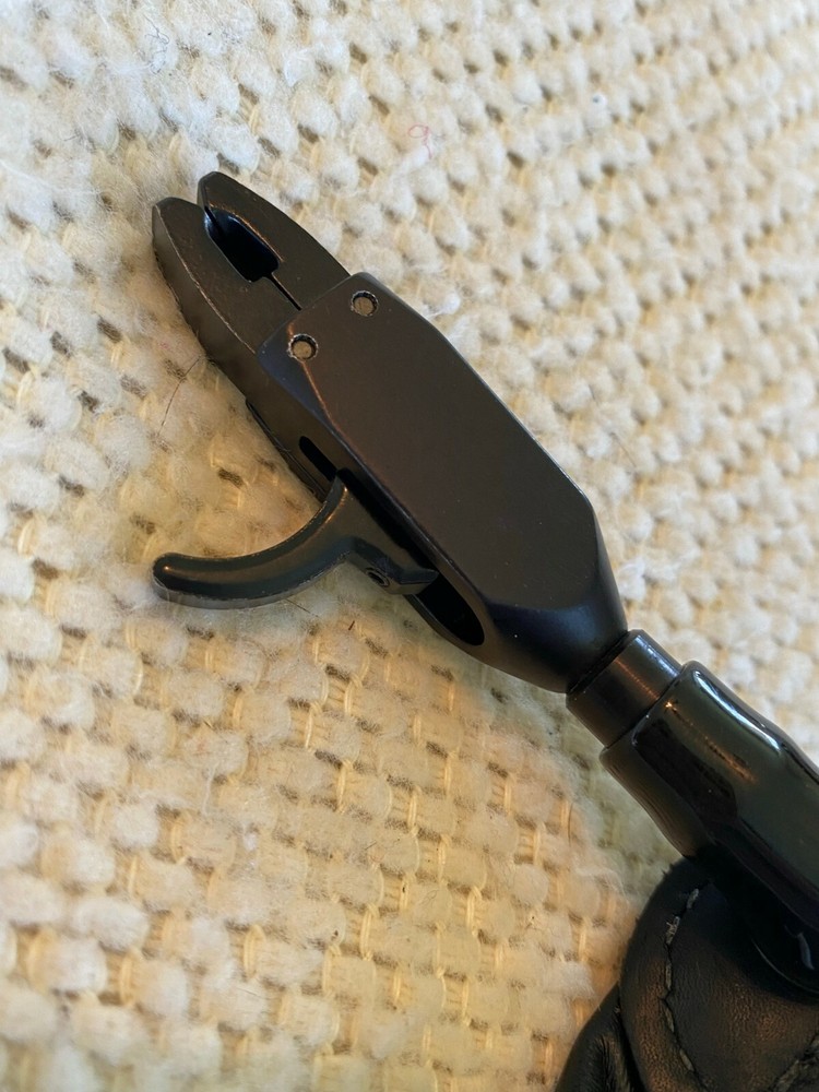 Dual Caliber Release Size Small