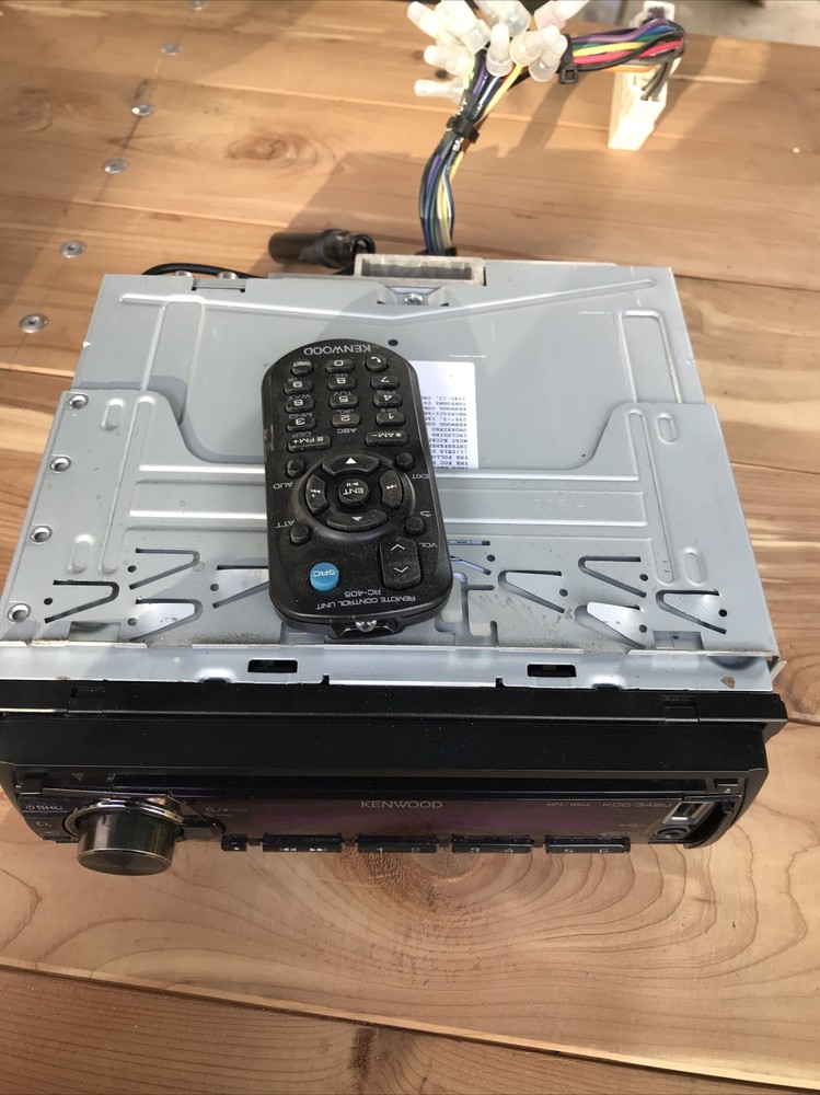 Kenwood KDC-348U Complete Stereo With Remote & Harness Bracket