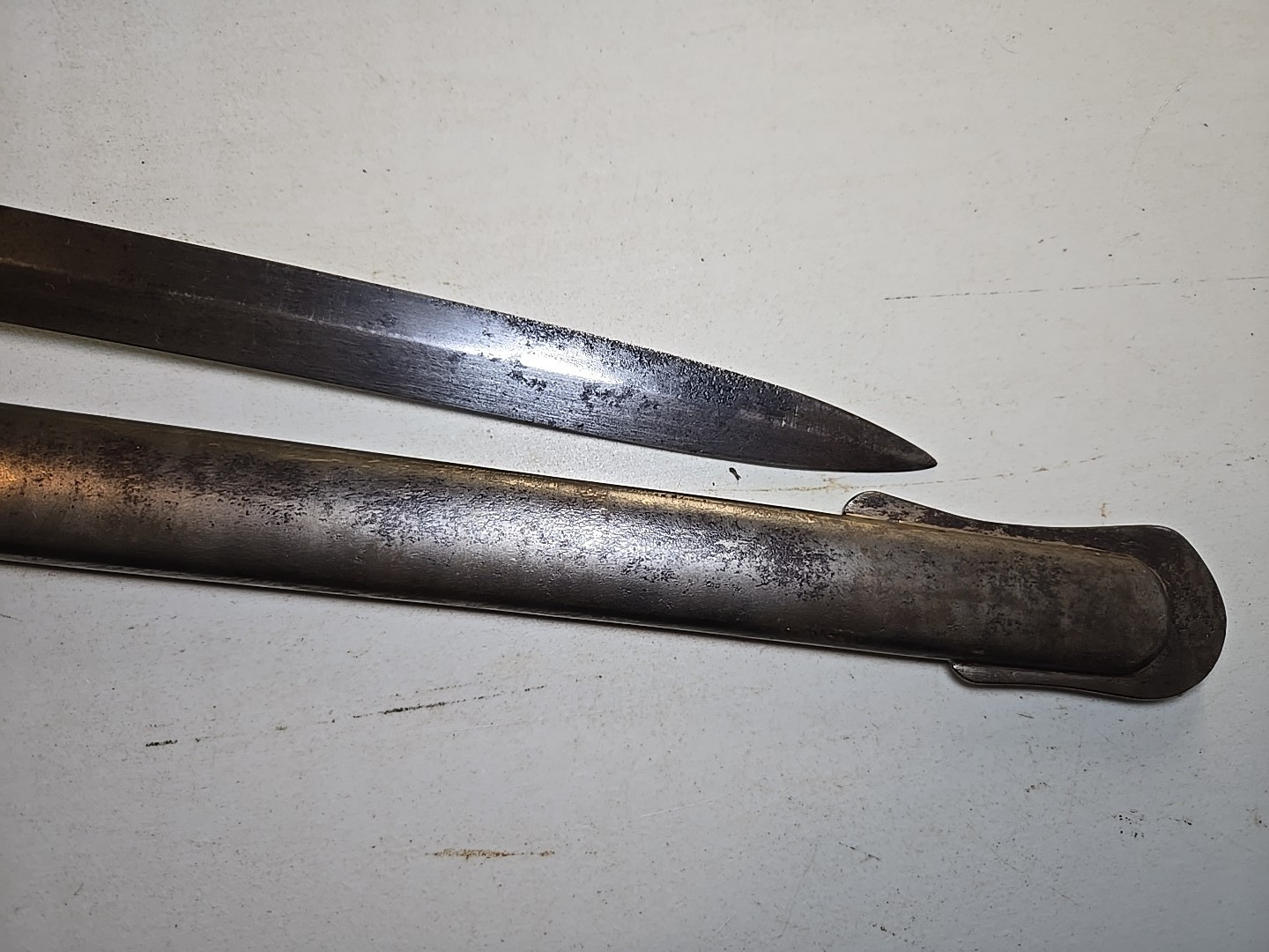 Pre-WWI British Pattern 1827 Volunteer Rifle Officers Sword w/Scabbard - Etched