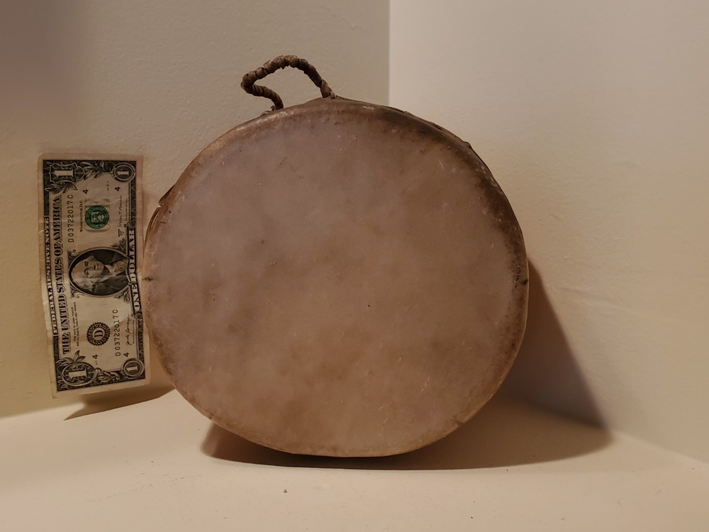 Antique OLD Native American Indian Plains or pueblo drum 19th c.