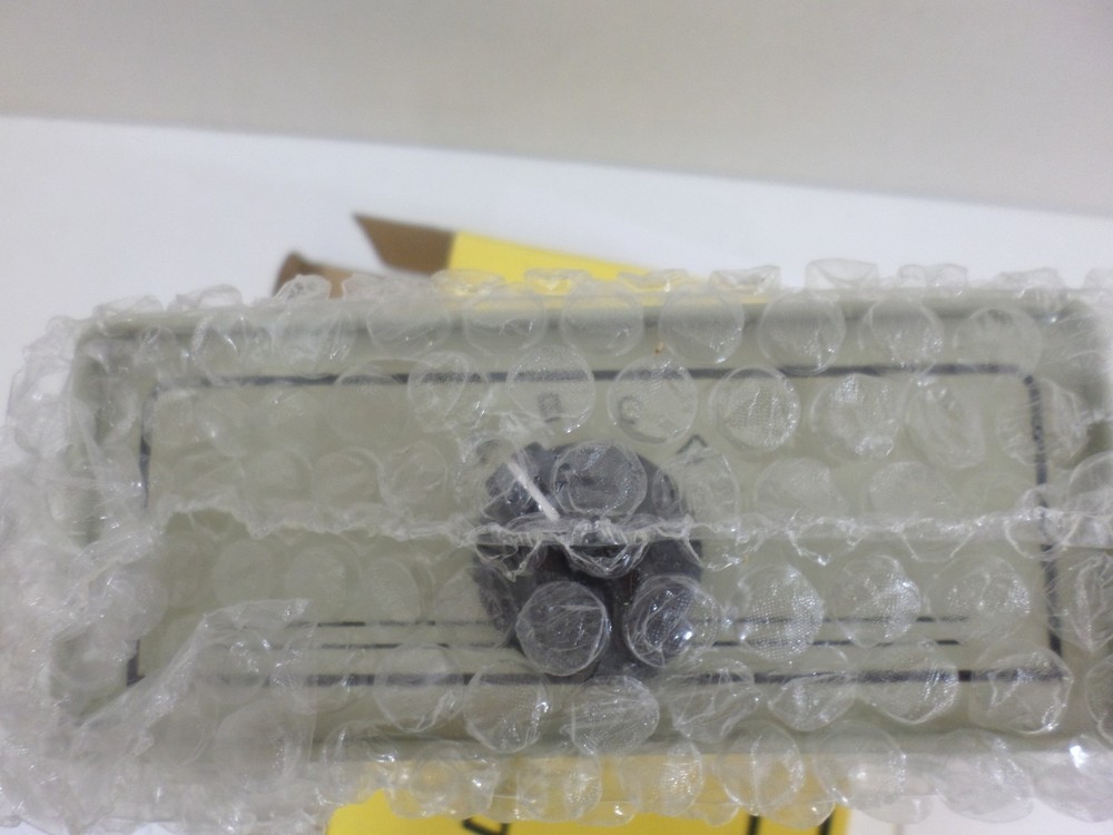 New surplus SBR409 Data selector 4 position old stock