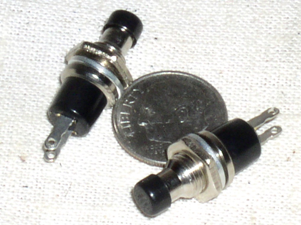2 NEW N/C NORMALLY CLOSED BLACK PUSH BUTTON PUSHBUTTON TRAIN SWITCH 3 A AMP 3A