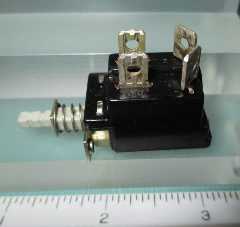 Solteam DPST High Current Latching ON-OFF Push Button 250VAC Power Switch PS-321