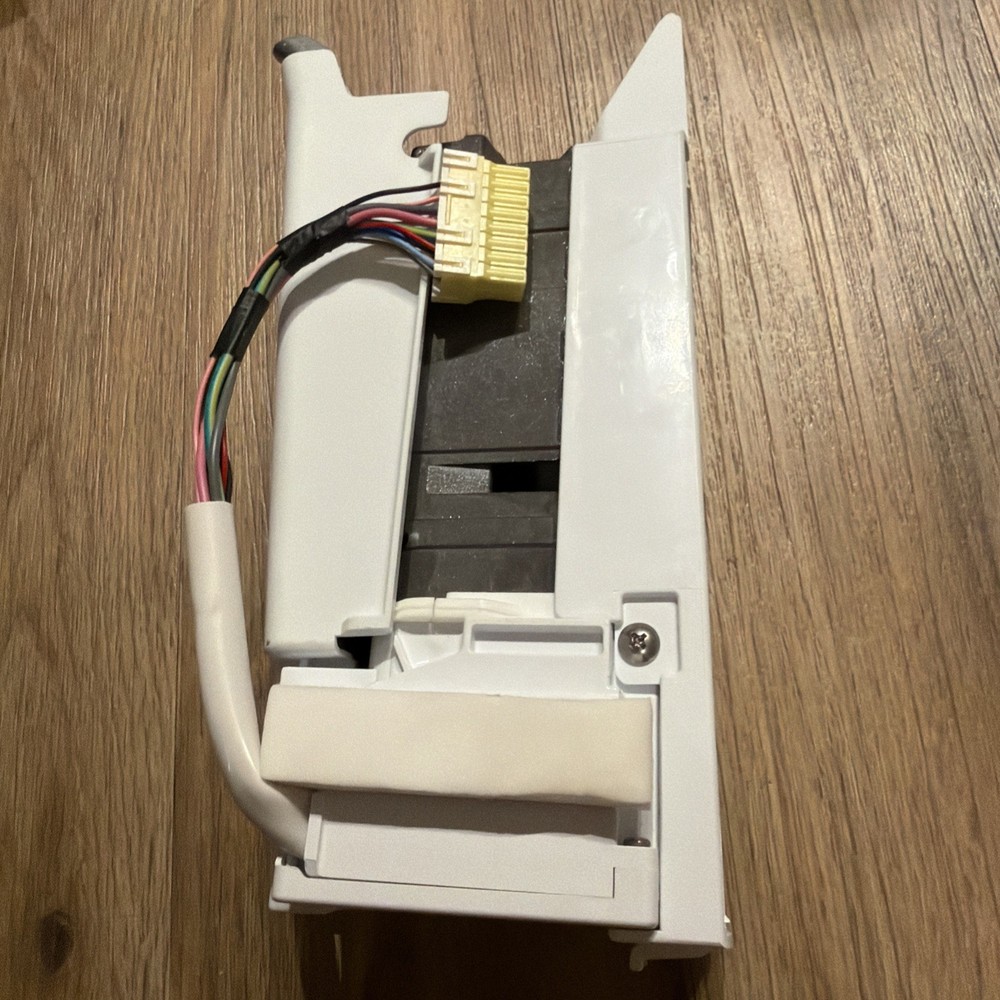 DA97-13718C for Samsung Refrigerator 6-Cube Ice Maker