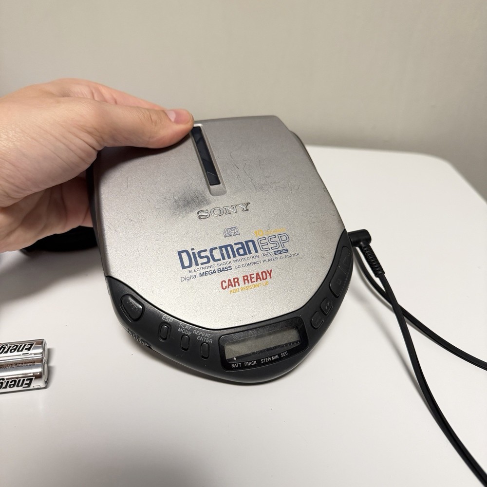 Sony Discman ESP Portable CD Player Complete D-E307CK