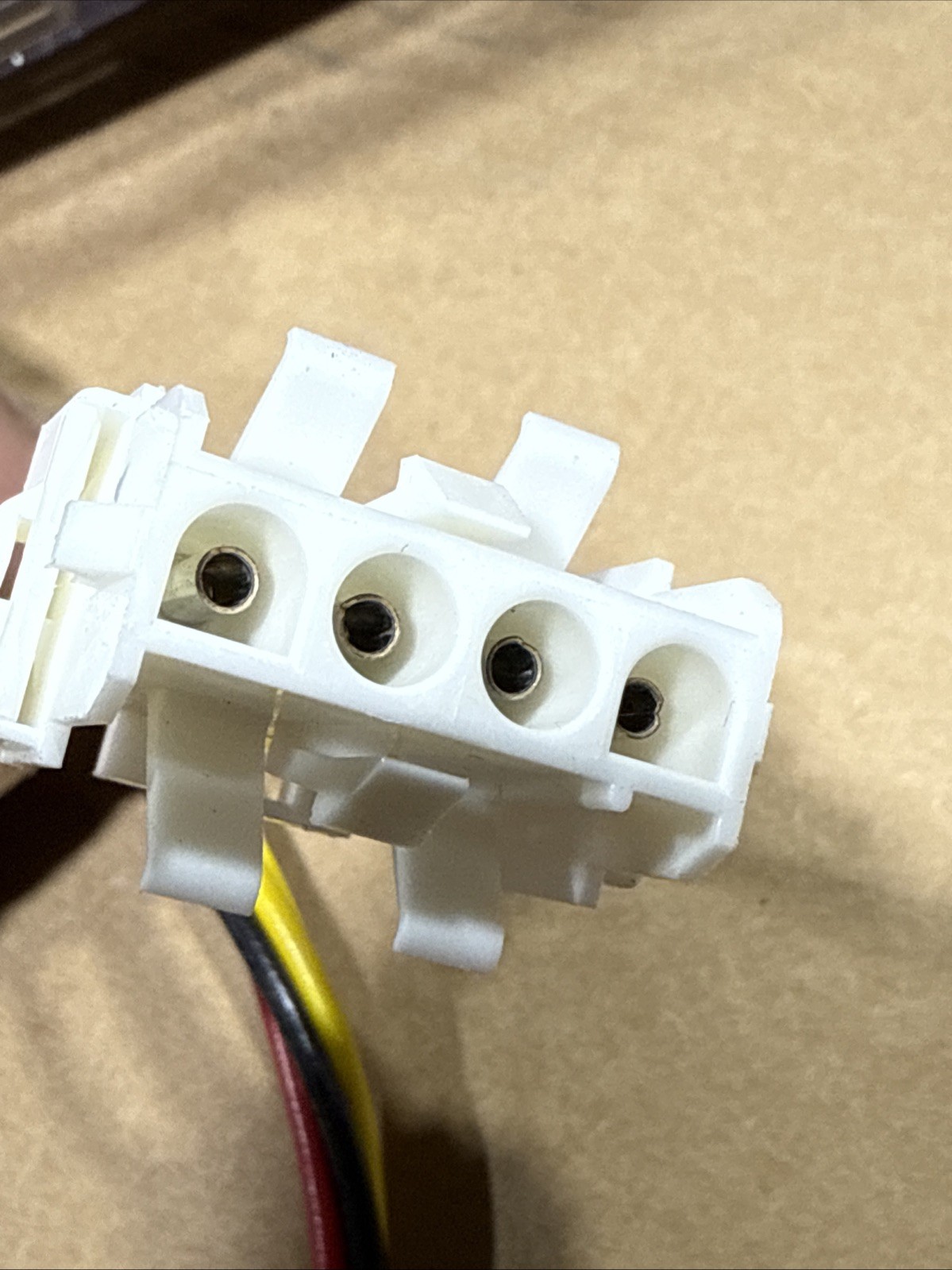 System Sensor Model: LD4S 4-wire Duct Smoke Detector Lennox 102325-01 New