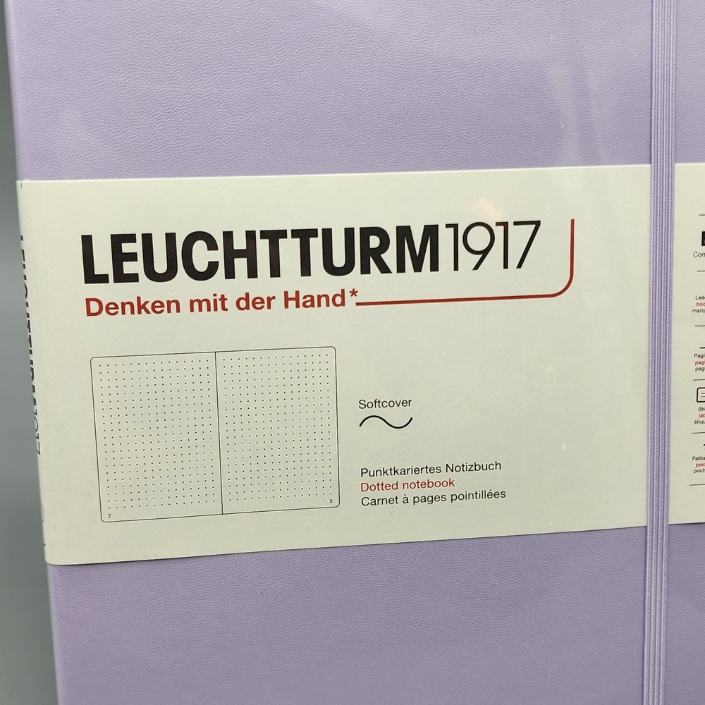 Notebook Composition Dotted, Softcover, 123 Numbered Pages (Lilac) - B5