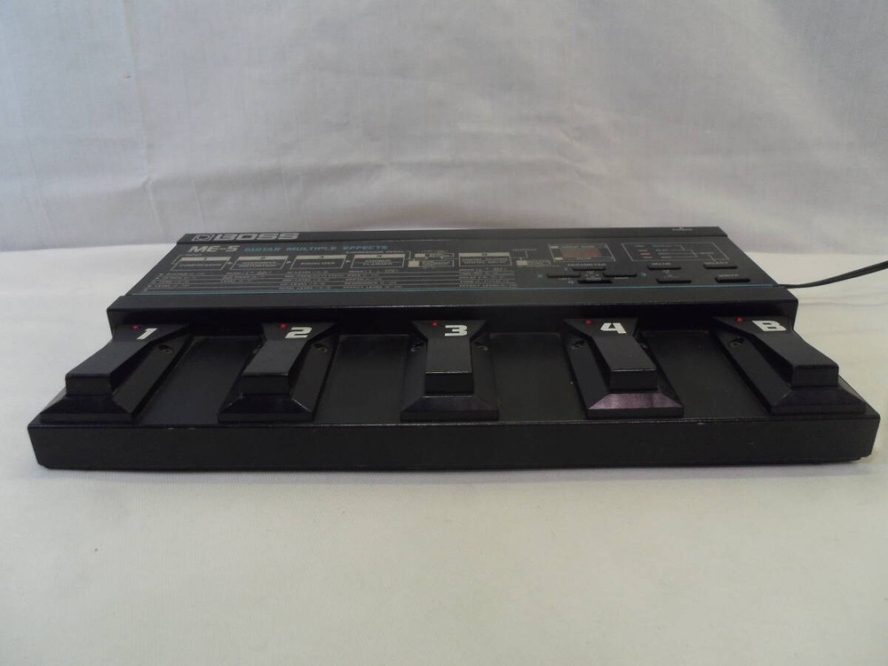 Boss ME-5 Analog Multi Effect processor Pedal 100V