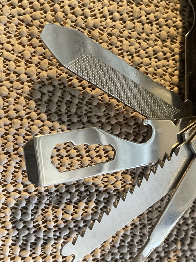 Bell & Howell Axe/Hammer Multi Tool