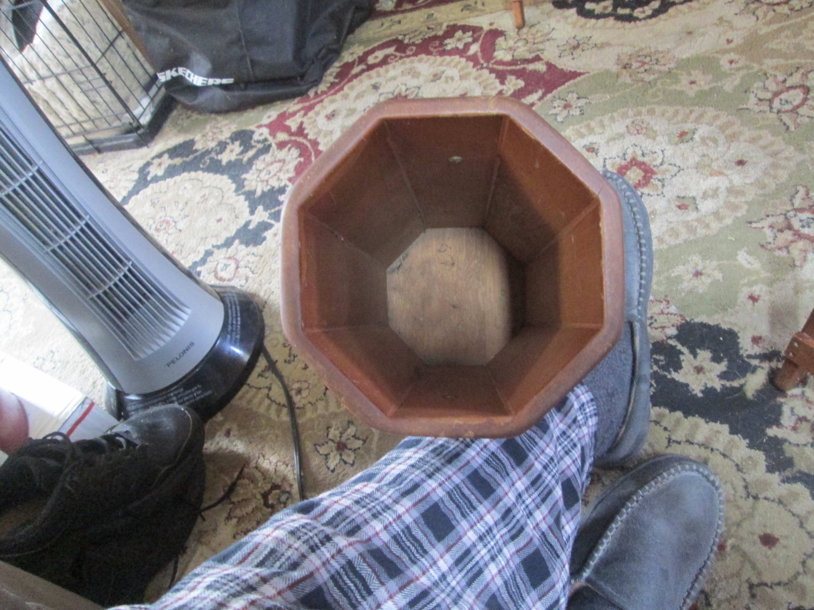 Vintage Wood 18" Umbrella Cane Stand Lion Head Accents Pulls