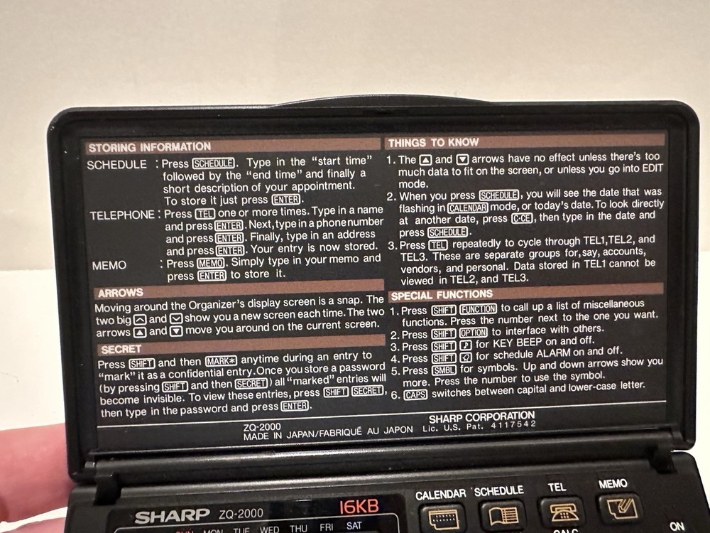 Sharp ZQ-2000 16kb Electronic Organizer TESTED WORKS EUC!!