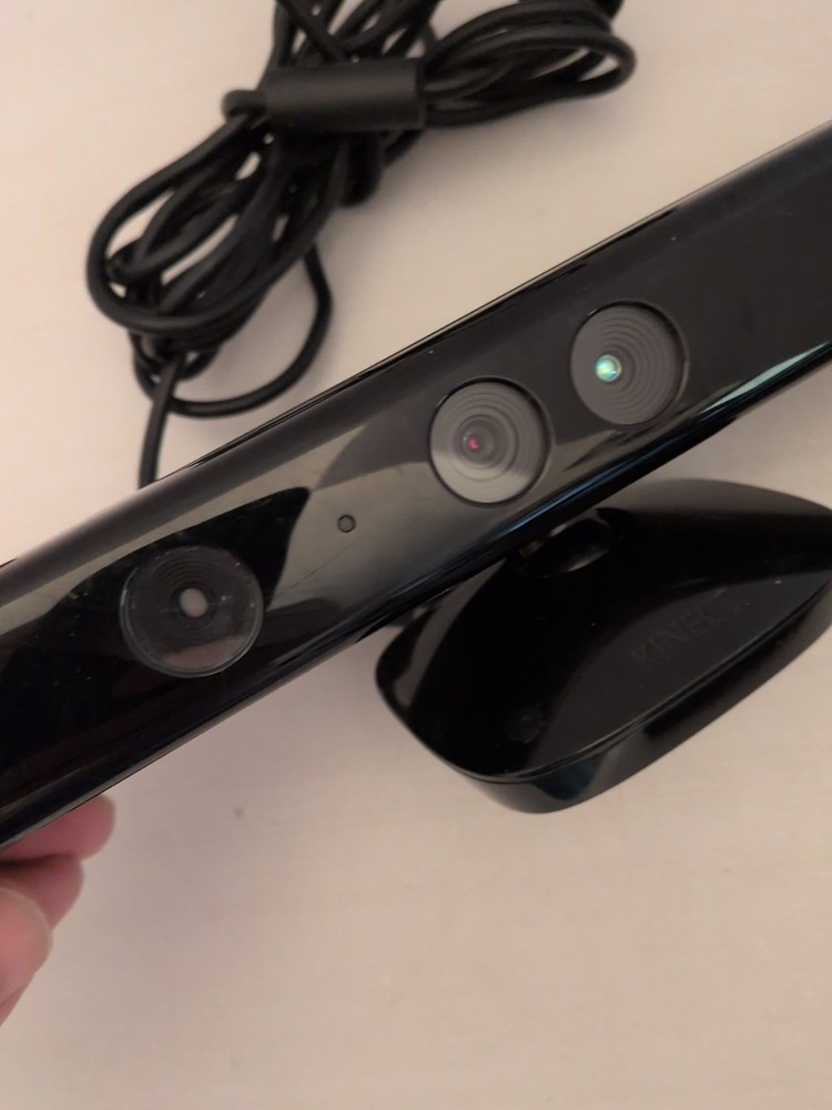 Microsoft Xbox 360 Kinect Sensor Bundle Lot of 4 Kinect Games + Sensor Tested