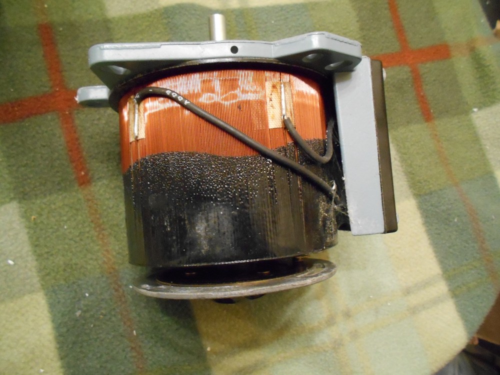 Superior Electric Powerstat 216BU Variable Autotransformer