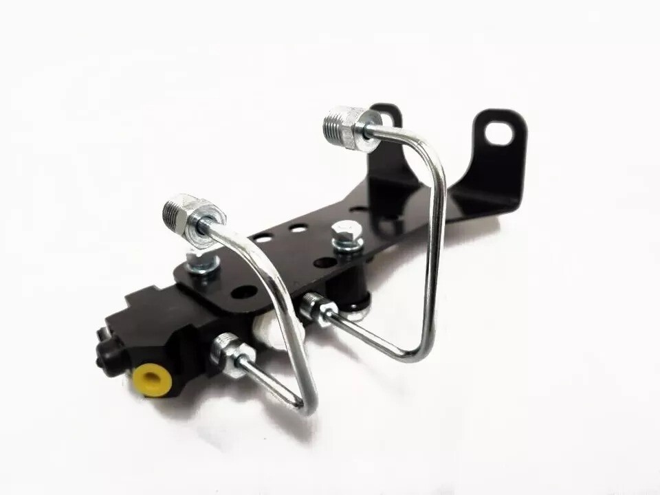 GM Disc/Disc Proportioning Valve for 1/2-20, 9/16-18 Outlet, Bottom Mount BLACK