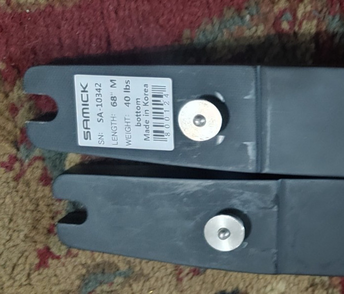 PSE Achieve Recurve Bow, 25" riser, 2 sets medium limbs, rest, plunger, bag