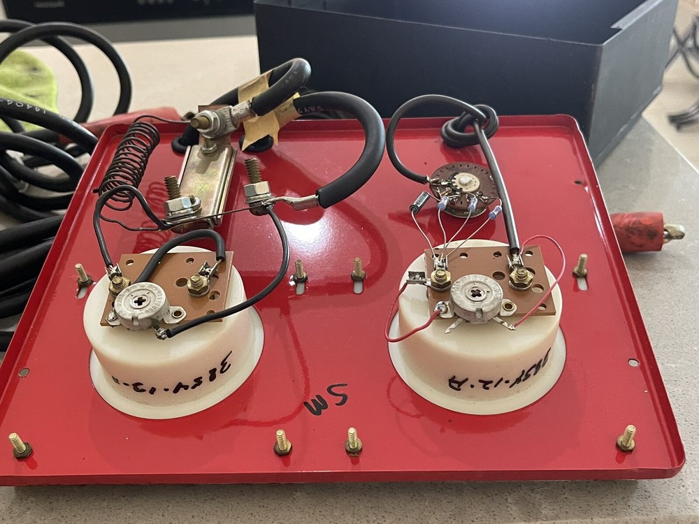 AutoMeter VA-2 Volt Amp System Tester