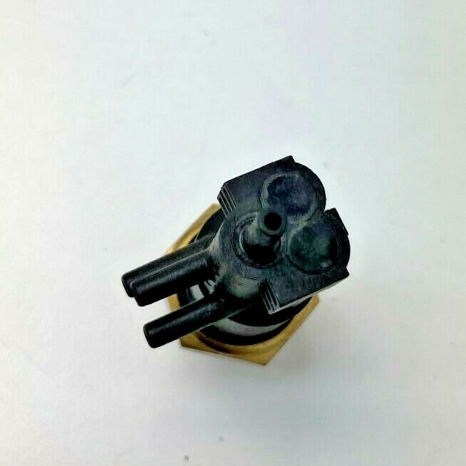 SMP PVS89 NEW Ported Vacuum Switch