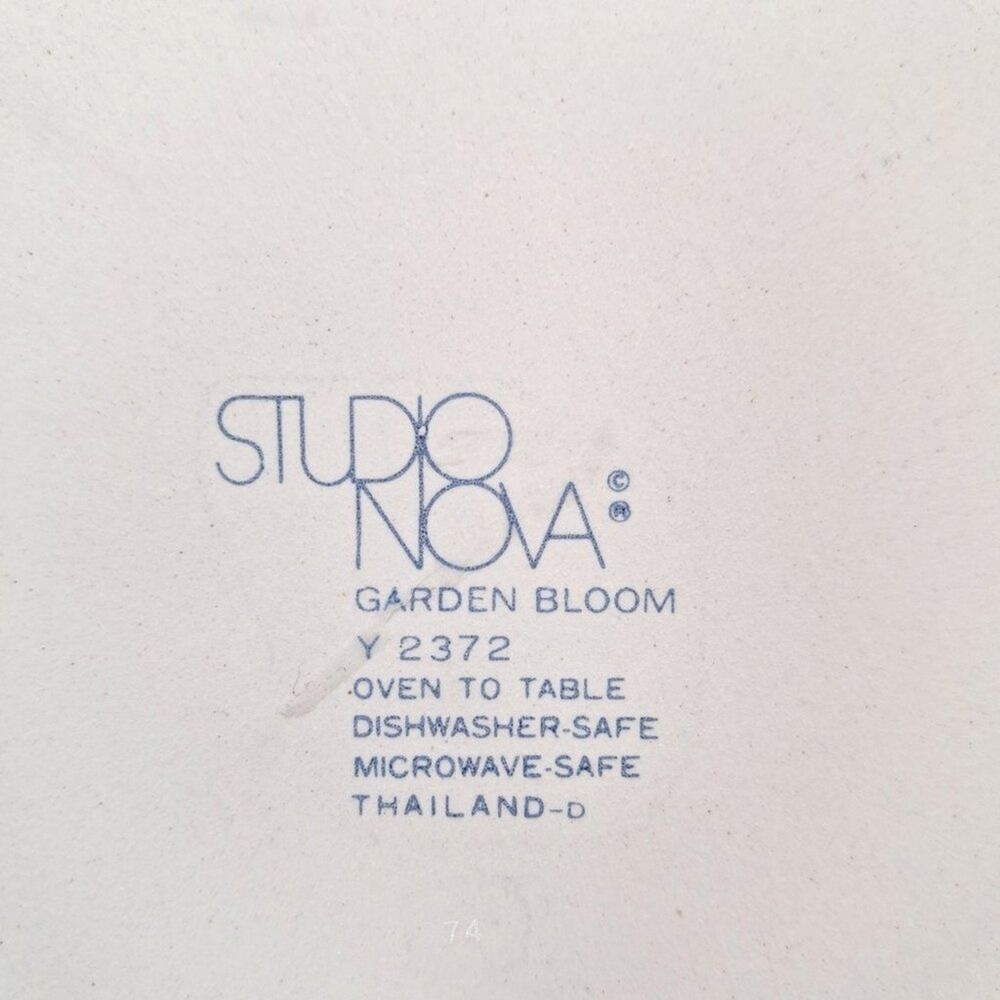 Studio Nova Garden Bloom Cake Plate with Server 14" Across